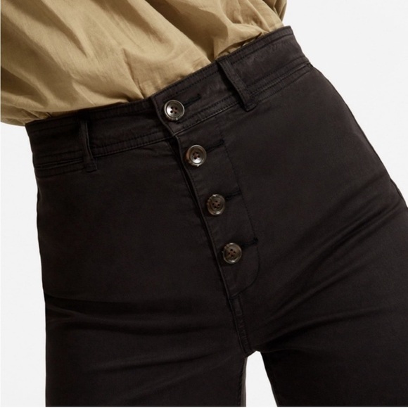 Everlane The Lightweight Button Fly Wide Leg High Rise Chino Pants in Black - Picture 2 of 10